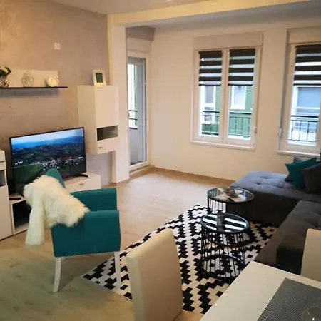 Silver 1 Apartamento *